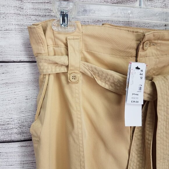 NEW TOPSHOP 12 Rory Paperbag Waist Utility Trousers Cuffed Crop Pants in Beige - Picture 6 of 13